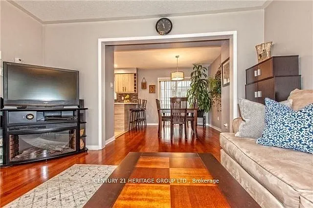 2340 Parkhaven Blvd #7 — Photo 12