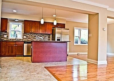 1st image of 4210 Applewood Ln