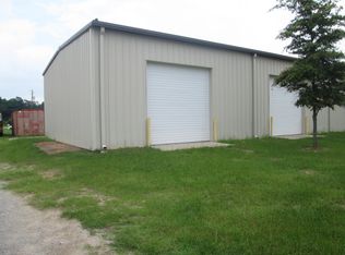 9 Base St, West Columbia, SC 29170