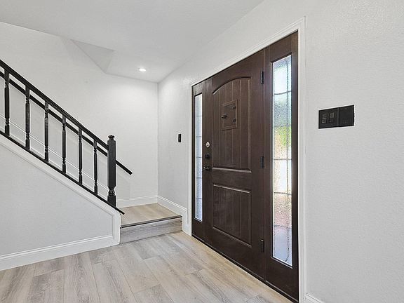 4th image of 1508 Yaggi Dr