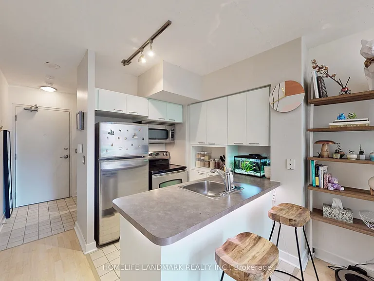 255 Richmond St E #124 — Photo 5