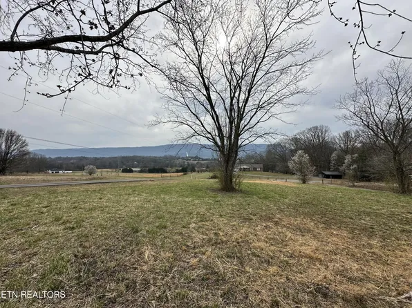 538 County Road 804, Etowah, TN 37331