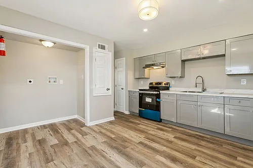 1124 Tallow Tree Ln #20 Photo 1
