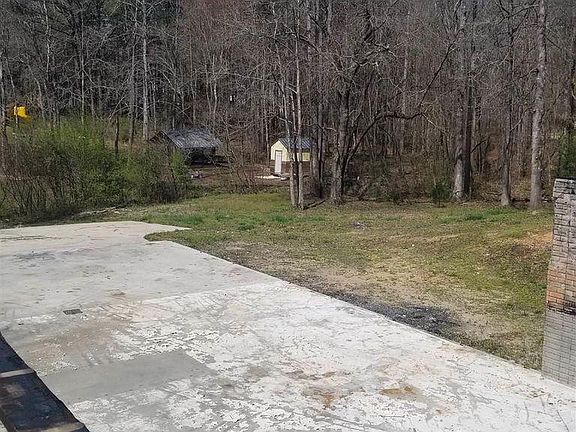 4th image of 365 Country Lake Dr