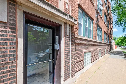 7557-59 S. Calumet Ave. / 348-58 E 76th St. Photo 1 7557-59 S. Calumet Ave. / 348-58 E 76th St. Photo 1