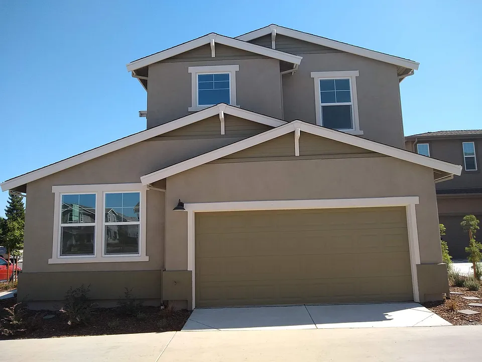 2300 Spitfire Way