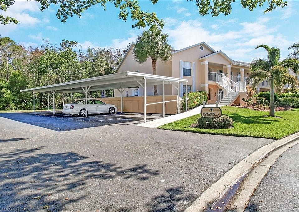 1st image of 773 Wiggins Lake Dr #2-202