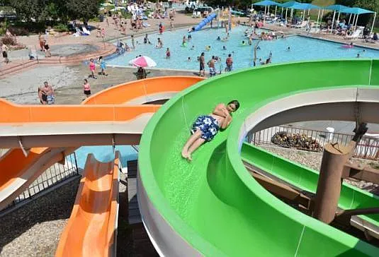 The Bay water park - walkable