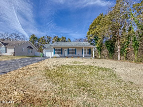 2nd image of 2411 Montvale Rd