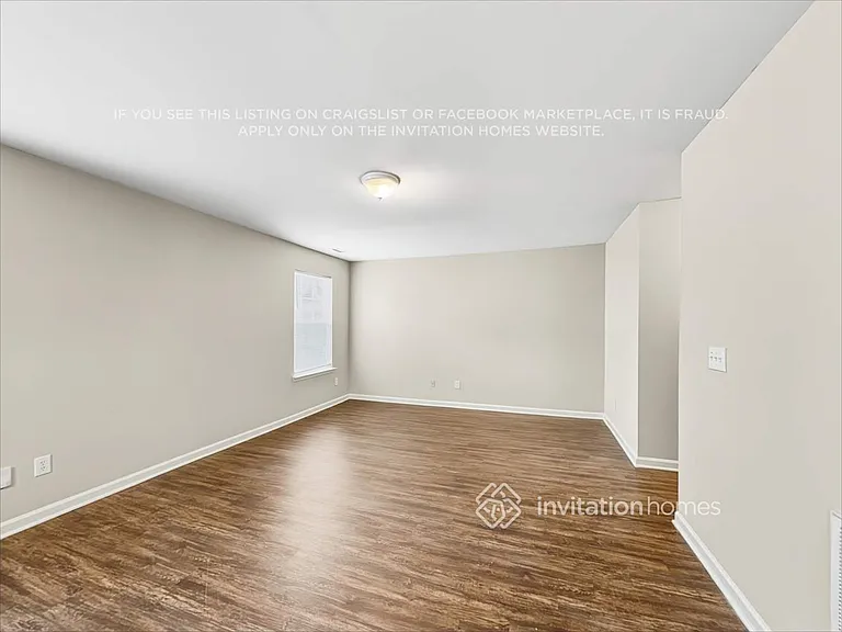 3940 Laurel Glen Dr — Photo 6