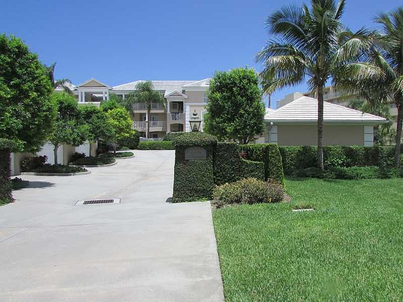 1st image of 1508 Ocean Dr APT 302