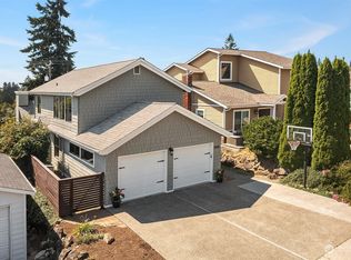 4851 46th Ave SW, Seattle, WA 98116