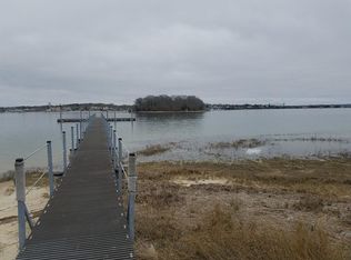 7 Burgess Point Shrs, Wareham, MA 02571