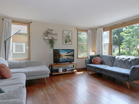 4th image of 4142 Upton Ave N