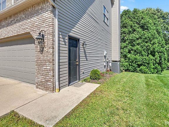 4th image of 3226 E Kensington Park Dr