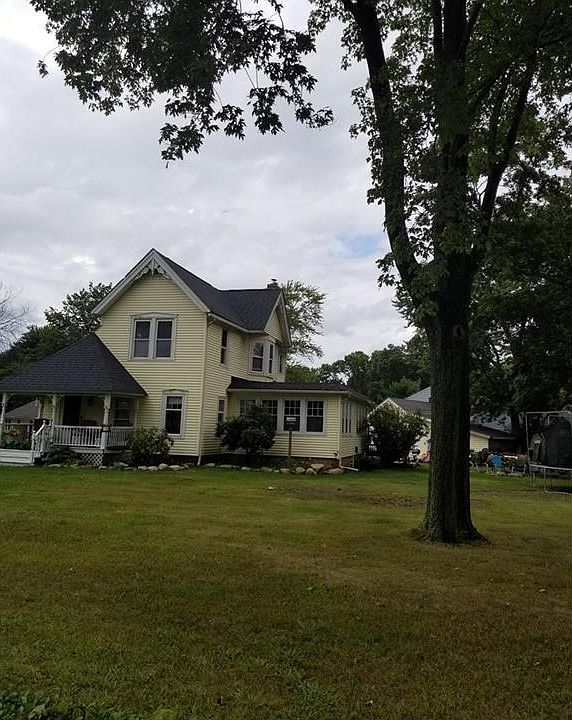 1st image of 38821 Lake Shore Blvd