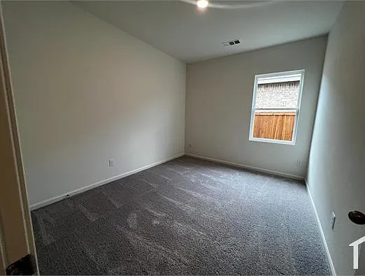 1230 Lambert Dr — Photo 15