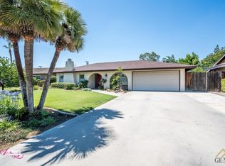 4805 Surrey Ln, Bakersfield, CA 93309