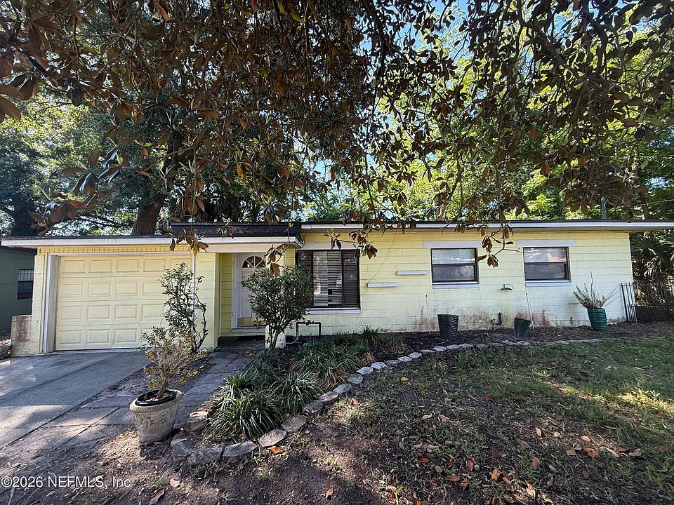 1st image of 7118 Pellias Rd