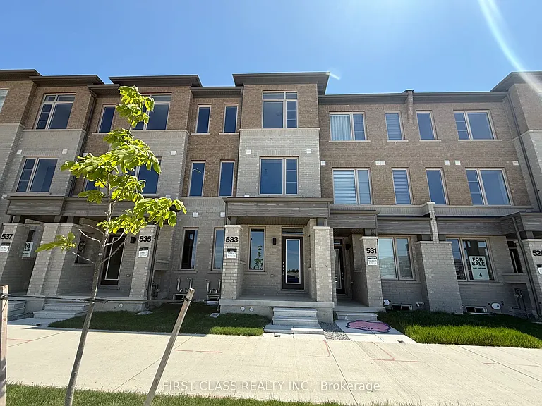 533 Vine Cliff Blvd — Photo 1