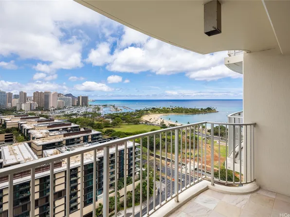 1350 Ala Moana Blvd APT 2412, Honolulu, HI 96814