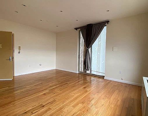 3rd image of 14-34 110th St #7C
