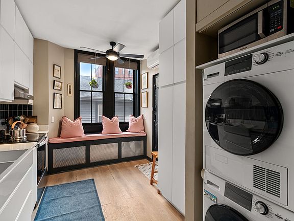 2nd image of 222 Washington St APT 3