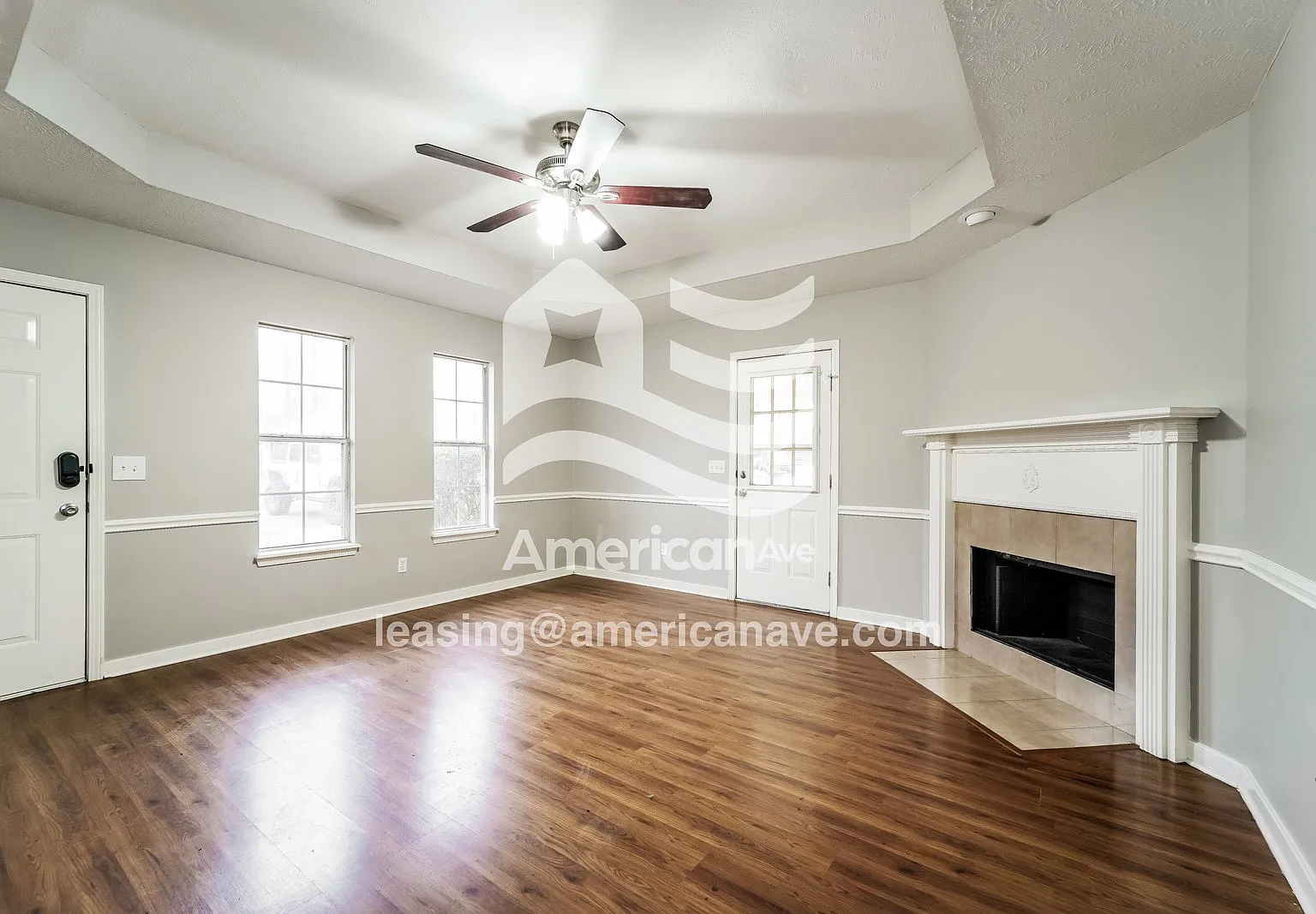 3 bed, 2.0 bath, 1239 sqft, $1,545 — Photo 3