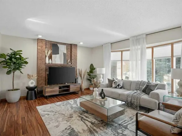 247 N Templewood Rd NE, Calgary, AB T1Y 4B1