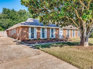 305 Navajo Dr, Montgomery, AL 36117