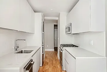 Rented by Akelius Real Estate Management