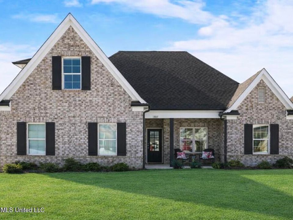 1st image of 1207 Howell Way