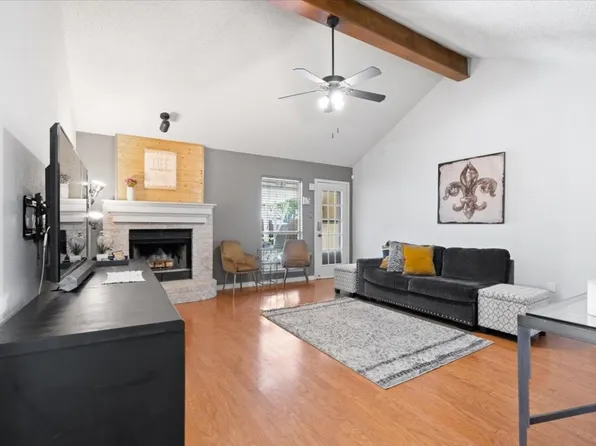 2514 Larkspur Ln, Rowlett, TX 75089