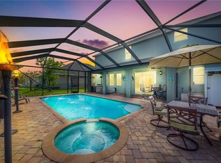516 SW Sun Cir, Palm City, FL 34990