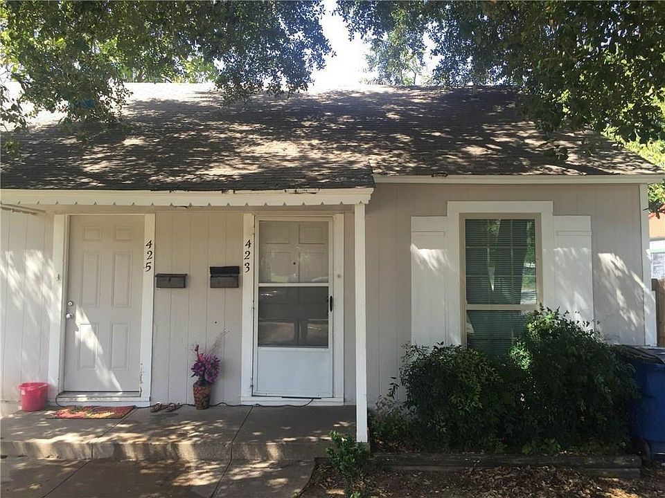 1st image of 425 Marshalldell Ave