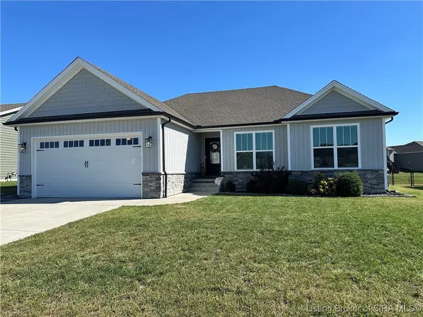 6306 Messina Drive, Sellersburg, IN 47172