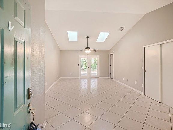 2nd image of 1046 Alpug Ave