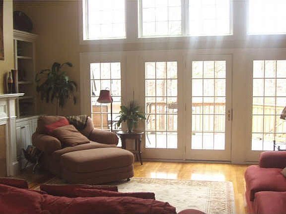 lots of natural light & beautiful of Lake Norman