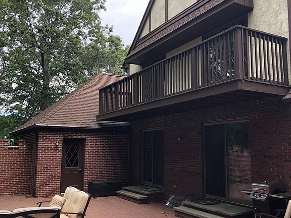 4th image of 195 Adirondack Dr