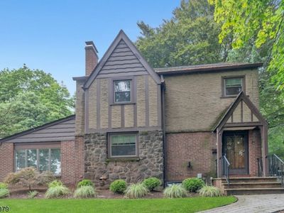 29 Hillview Ter, Glen Rock, NJ, 07452