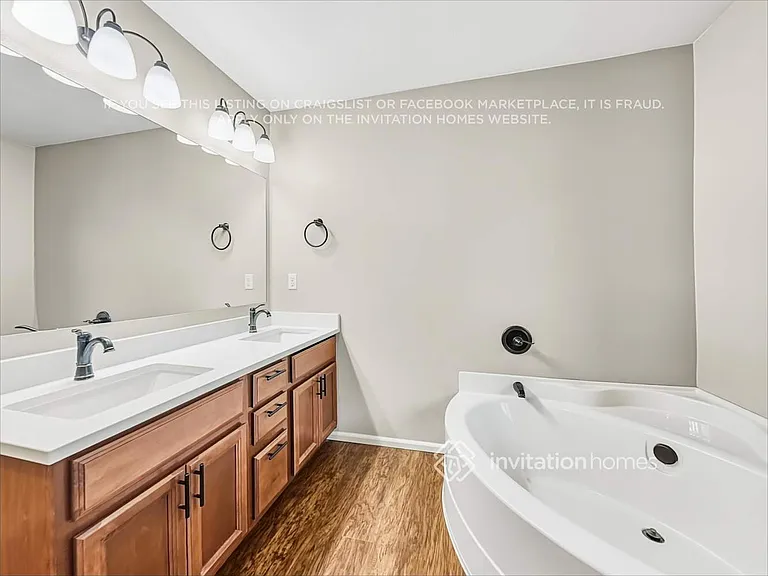 1319 Daffodil Ave NE — Photo 13