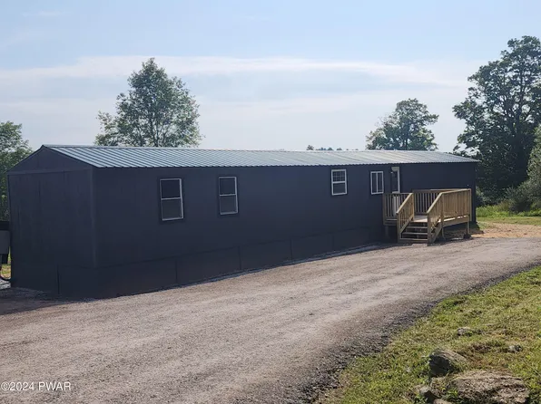 204 Church Rd, Damascus, PA 18415