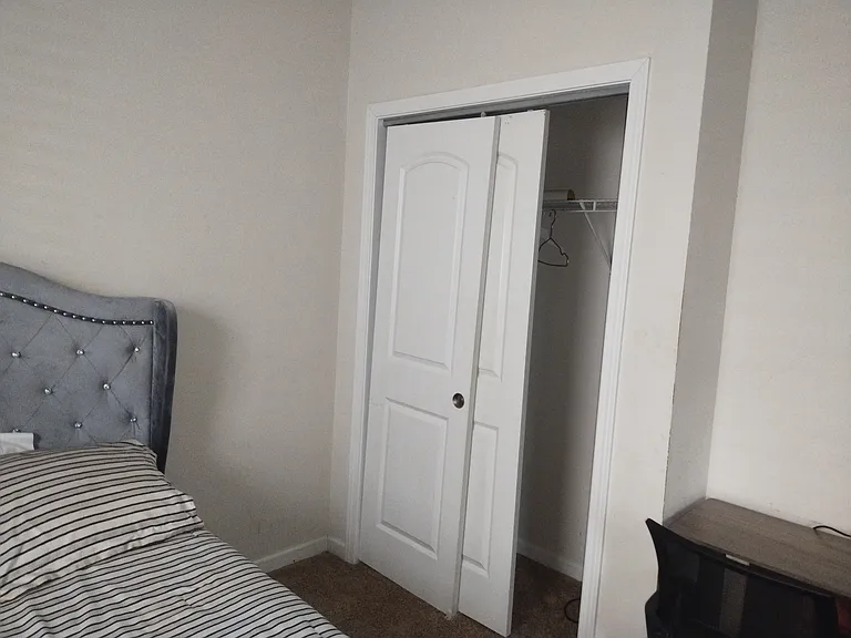 6919 Meridale Forest Dr — Photo 5