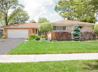 248 S Boyd Ave, Elmhurst, IL 60126