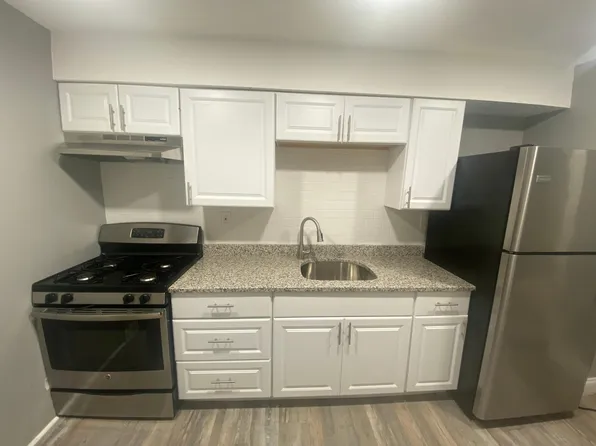 11 S Carey St, Baltimore, MD 21223
