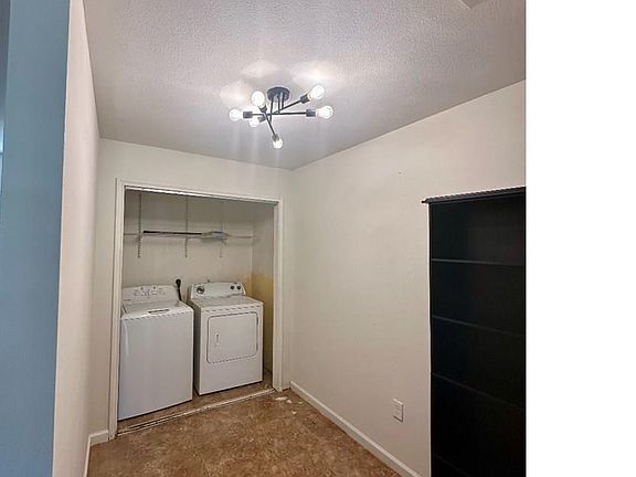 4th image of 3101 Resaca Vista Dr