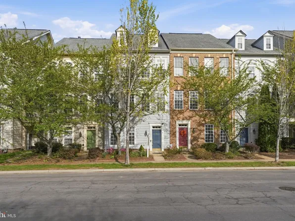 10630 Bristow Station Dr, Bristow, VA 20136