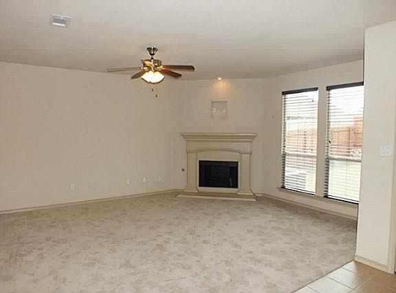 5th image of 3044 Hidden Valley Dr
