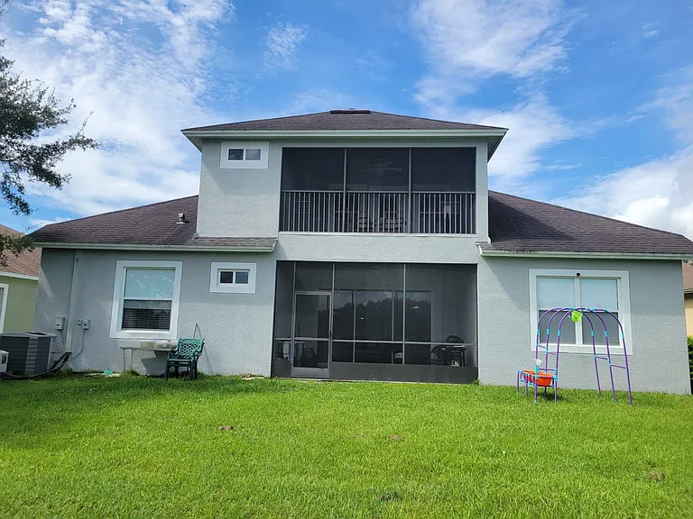 20417 Walnut Grove Ln — Photo 2