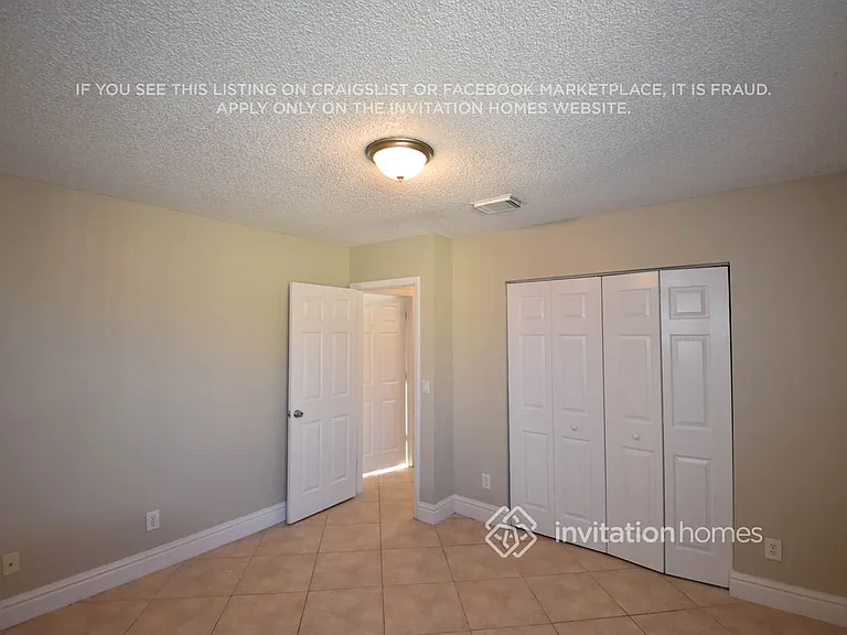 1900 NW 193rd Ave — Photo 14